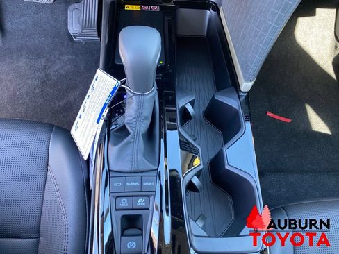 New 2026 Toyota Camry XLE AWD/4WD image 33