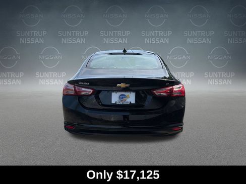 Used 2021 Chevrolet Malibu LT FWD image 4