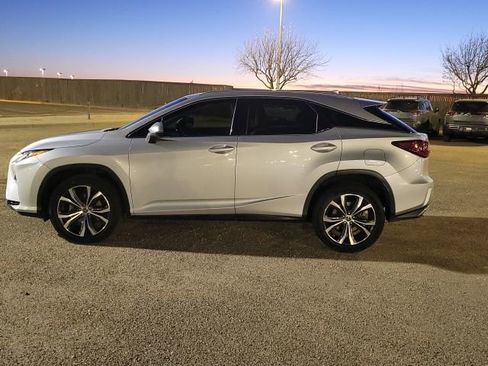 Used 2019 Lexus RX 350 FWD w/ Navigation Package image 9