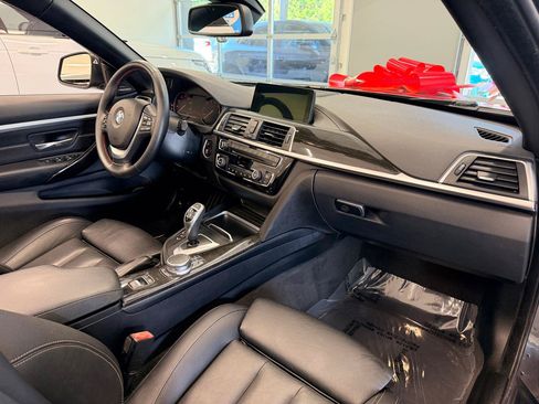 Used 2019 BMW 430i Convertible w/ Executive Package RWD image 32