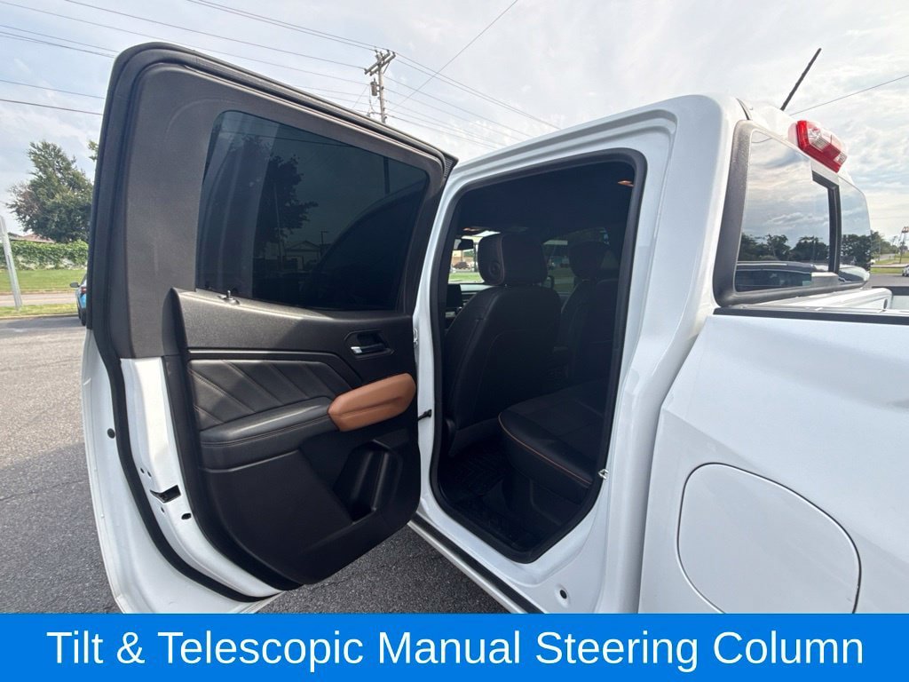 Used 2025 GMC Canyon AT4 AWD/4WD image 12