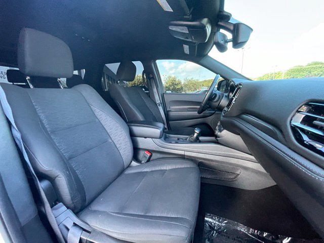 Used 2023 Dodge Durango SXT w/ SXT Blacktop Group AWD/4WD image 27