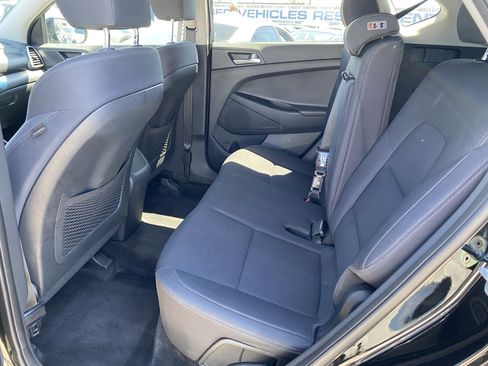 Used 2021 Hyundai Tucson SE image 13