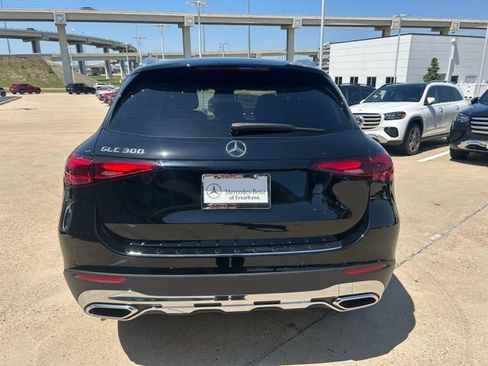 Used 2025 Mercedes-Benz GLC 300 image 6