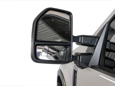 Used 2019 Ford F250 Lariat w/ Lariat Ultimate Package AWD/4WD image 40