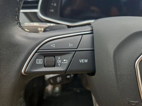 Used 2023 Audi Q7 3.0T Premium Plus AWD/4WD image 21