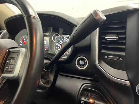 Used 2020 RAM 3500 Big Horn w/ Level 1 Equipment Group image 20