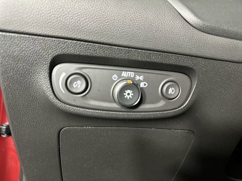 Certified 2023 Buick Encore GX Select FWD image 20