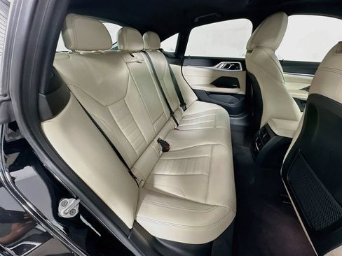 Used 2024 BMW M440i Gran Coupe RWD image 28