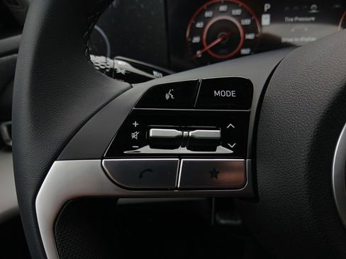 New 2026 Hyundai Elantra Limited FWD image 18