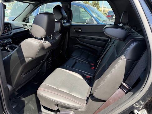 Used 2024 Dodge Durango GT RWD image 5