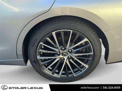 Certified 2023 Lexus ES 350 w/ Premium Package image 14