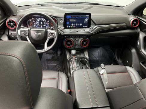 Certified 2024 Chevrolet Blazer RS w/ Driver Confidence II Package AWD/4WD image 4