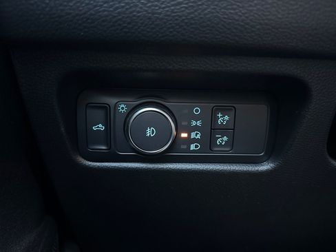 New 2025 Ford Ranger XLT w/ Technology Package RWD image 25