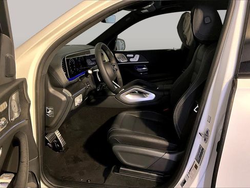 New 2026 Mercedes-Benz GLS 450 4MATIC image 13