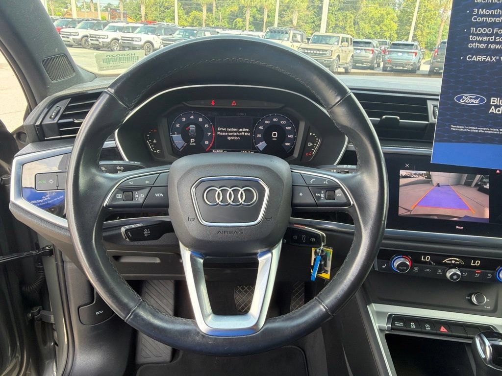 Used 2021 Audi Q3 2.0T Premium AWD/4WD image 21