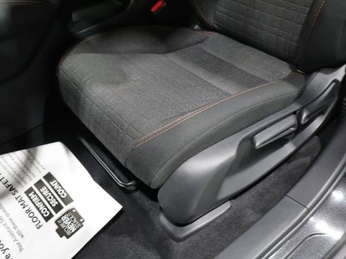 Used 2026 Honda HR-V Sport image 12