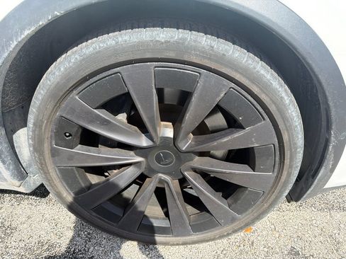 Used 2022 Tesla Model X AWD/4WD image 21