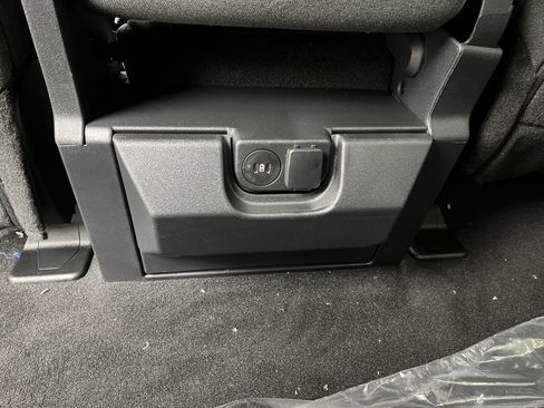 New 2025 Ford F250 XLT w/ 360-Degree Camera Package image 12