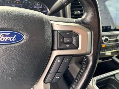 Used 2022 Ford F250 Lariat image 19