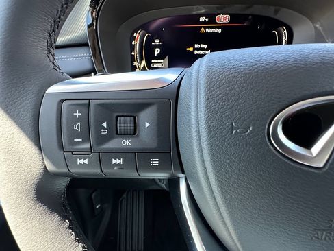 New 2027 INFINITI QX60 Luxe w/ Family Package AWD/4WD image 23