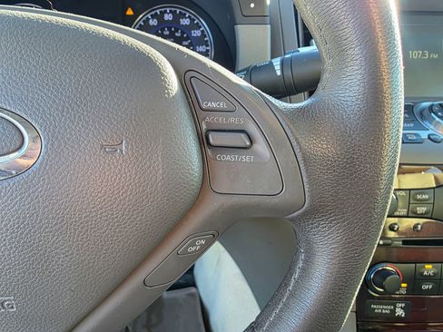 Used 2012 INFINITI G37 x w/ Premium Pkg image 13