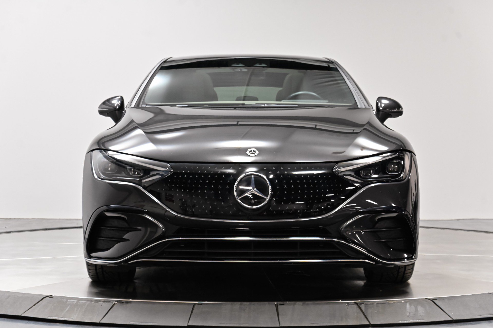 Used 2023 Mercedes-Benz EQE 350+ 4MATIC Sedan image 19