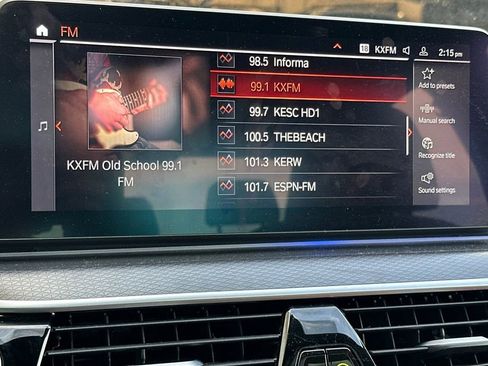 Used 2023 BMW M550i xDrive image 20