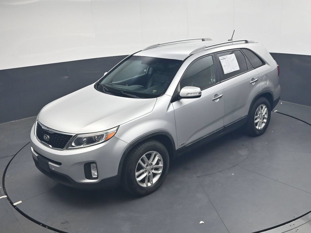 Used 2015 Kia Sorento LX AWD/4WD image 32