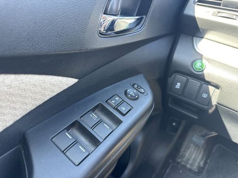 Used 2016 Honda CR-V EX image 25