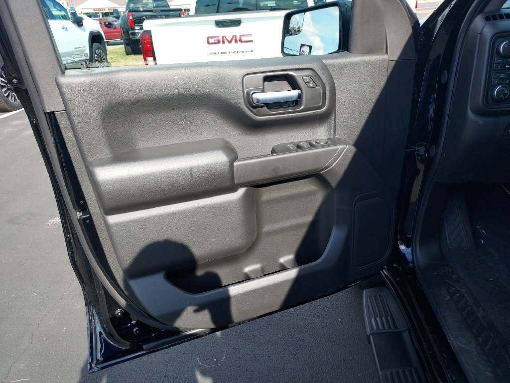 New 2026 Chevrolet Silverado 1500 Custom AWD/4WD image 12