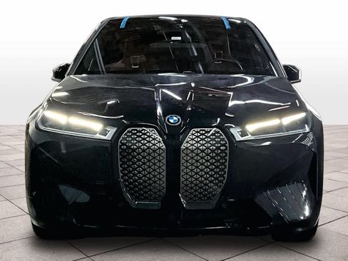 Used 2023 BMW iX M60 w/ Executive Package AWD/4WD image 3
