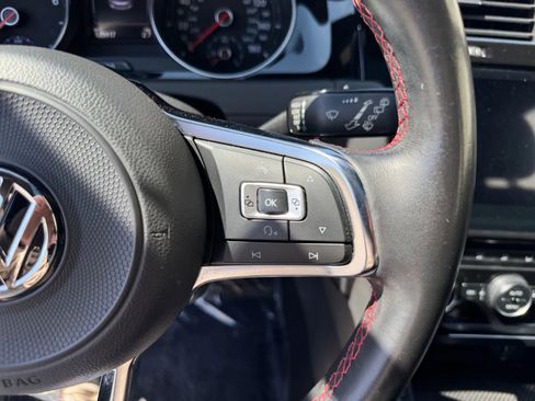 Used 2018 Volkswagen GTI Autobahn image 24