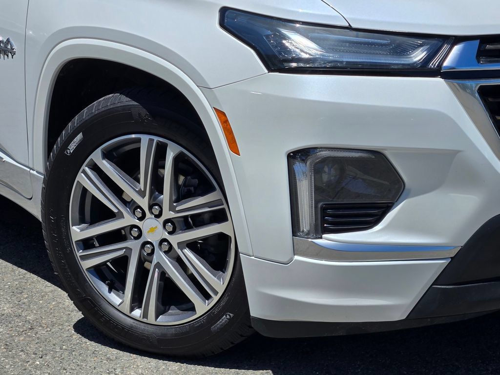 Used 2022 Chevrolet Traverse High Country AWD/4WD image 4
