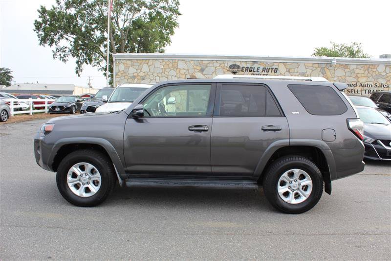 Used 2014 Toyota 4Runner SR5 Premium AWD/4WD image 4