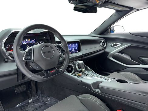 Used 2023 Chevrolet Camaro SS w/ Design Package 1 RWD image 38