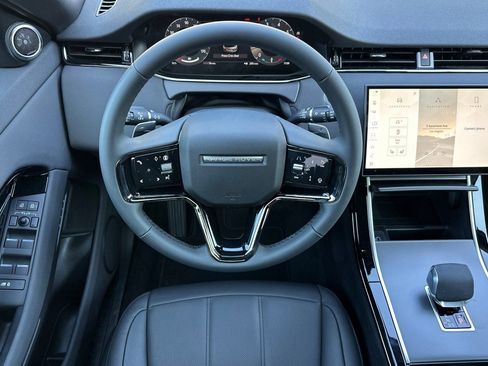Used 2026 Land Rover Range Rover Evoque S AWD/4WD image 16