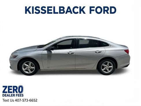 Used 2017 Chevrolet Malibu LS w/ LPO, Convenience Package 1 FWD image 7