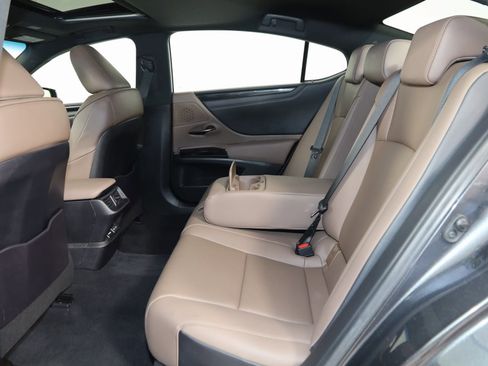 Used 2023 Lexus ES 350 image 47