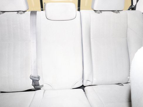 Used 2018 Toyota Tacoma SR5 image 13