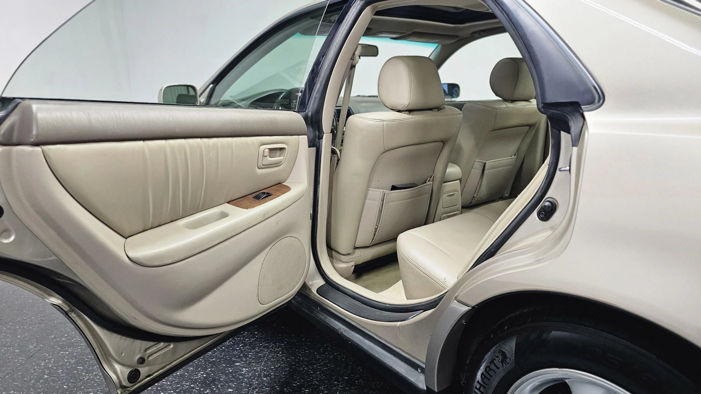 Used 1999 Lexus ES 330 FWD image 22