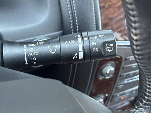Used 2020 Nissan Armada SL w/ Premium Package AWD/4WD image 40