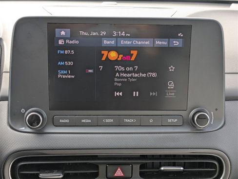 Used 2023 Hyundai Kona SEL image 13