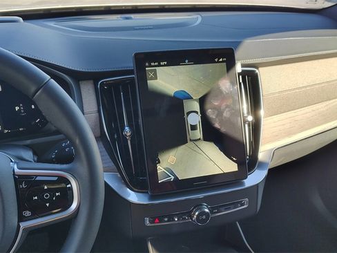 New 2026 Volvo XC90 B6 Ultra image 19