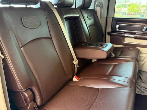 Used 2018 RAM 3500 Laramie Longhorn w/ Convenience Group AWD/4WD image 32