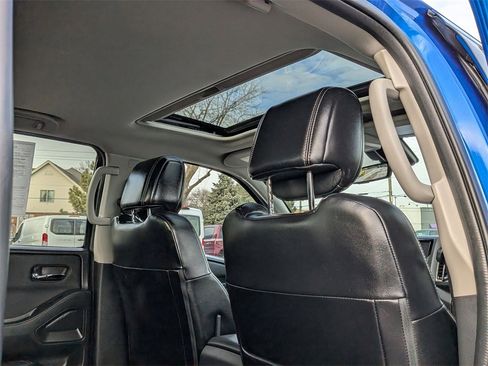 Used 2024 Nissan Frontier SL w/ Technology Package image 20