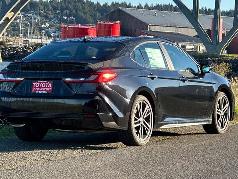 New 2026 Toyota Camry Hybrid w/ Multimedia Upgrade Package image 5