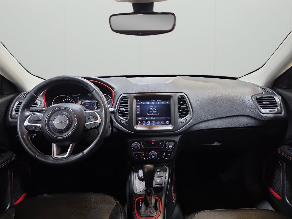 Used 2020 Jeep Compass Trailhawk w/ Leather Interior Group AWD/4WD image 14