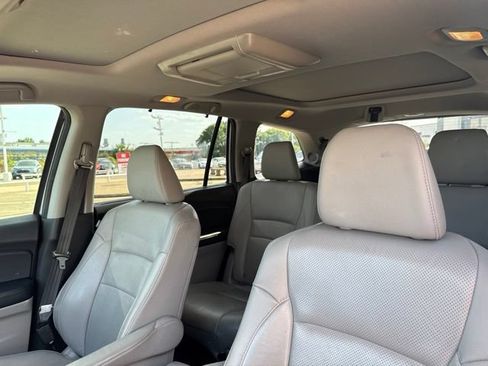 Used 2017 Honda Pilot Elite image 7