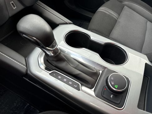 Used 2025 Chevrolet Blazer LT image 21